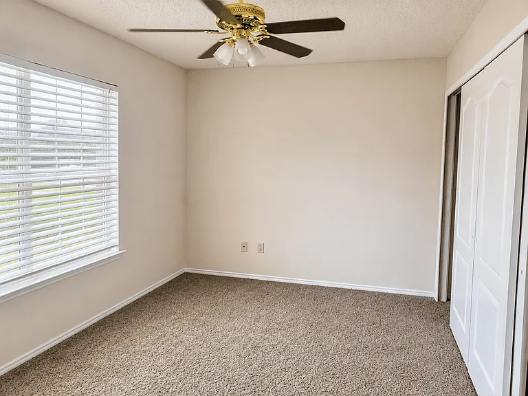 7334 Daulton Rdg — Photo 5
