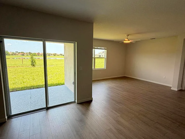 1493 Garabaldi Cir SE — Photo 18