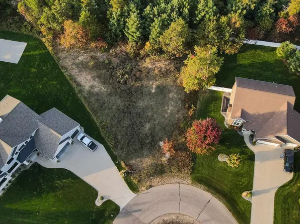 4350 STERLING DRIVE, Plover, WI 54467