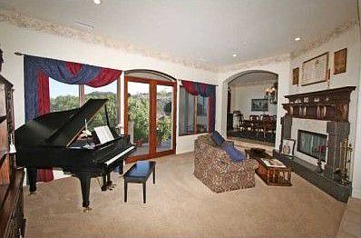 5th image of 29448 Meadow Glen Way W