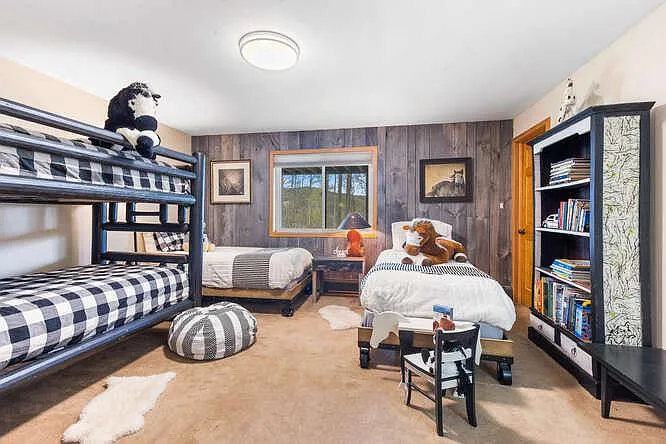 Lower level bunk bed room