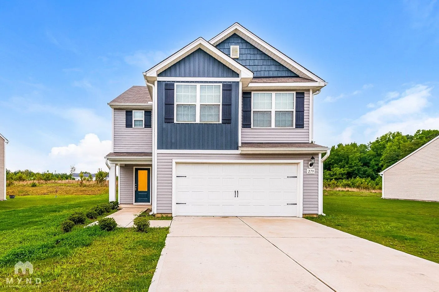 3 bed, 2.5 bath, 2025 sqft, $1,930 — Photo 1