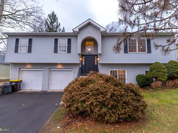 3674 Hollywood Ave, Feasterville Trevose, PA 19053