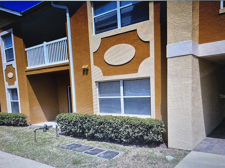 4600 E Moody Blvd #8B — Photo 7