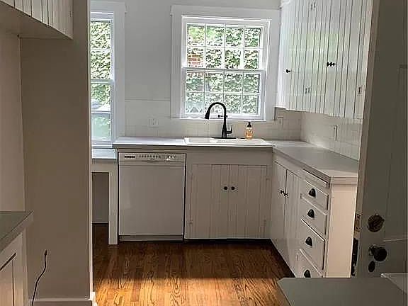 3rd image of 3538 Glencairn Rd Floor 1