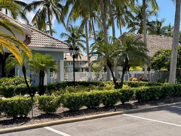 3301 S Coconut Island Dr, Bonita Springs, FL 34134