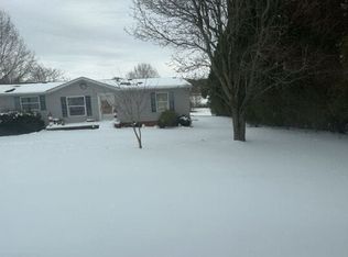 114 Cripple Creek Ln, Statesville, NC 28677