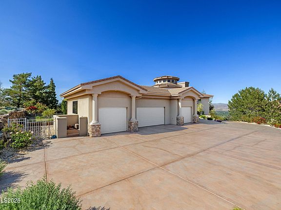 3rd image of 3387 Nambe Dr