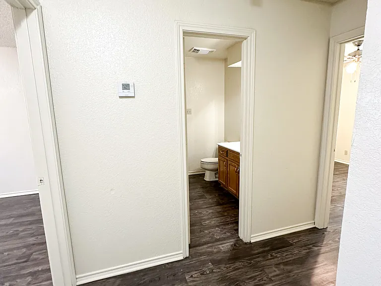 721 Avenue A #8 — Photo 21