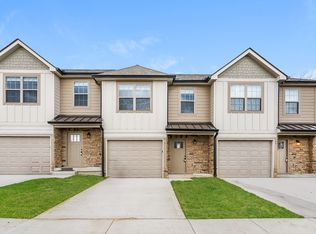 210 Signature Pl #5, Lebanon, TN 37087