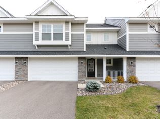 3273 Red Oak Trl, Hamel, MN 55340