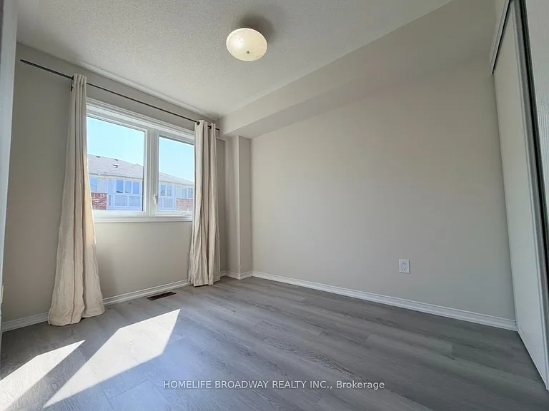 18 Clark Ave W #55 — Photo 12