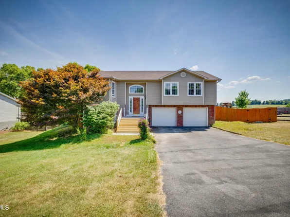 125 Millstone Dr, Johnson City, TN 37615