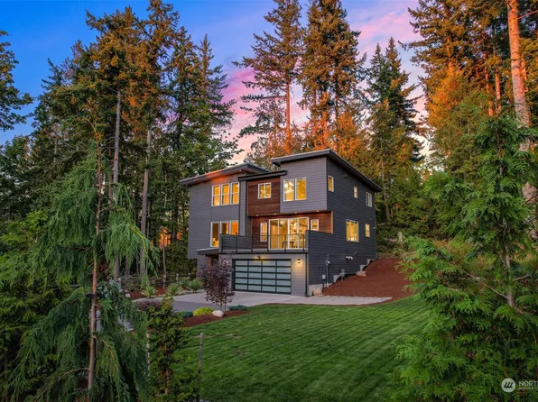 1105 40th Street, Bellingham, WA 98229