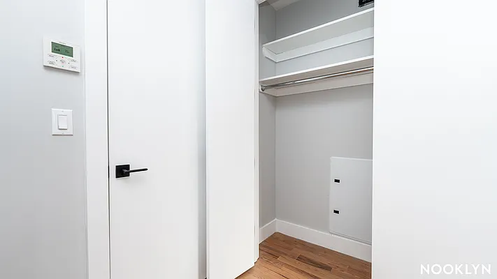 Rented by Nooklyn NYC LLC | media 4