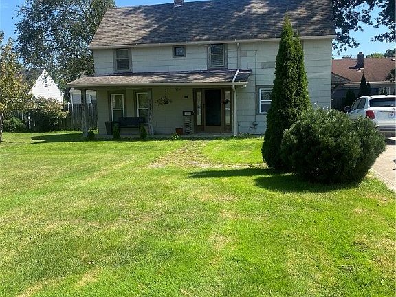 2nd image of 5129 W 8th St