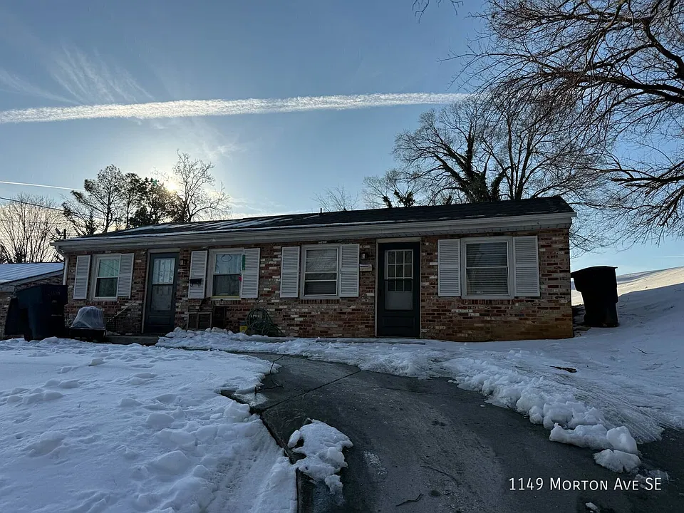 1149 Morton Ave SE