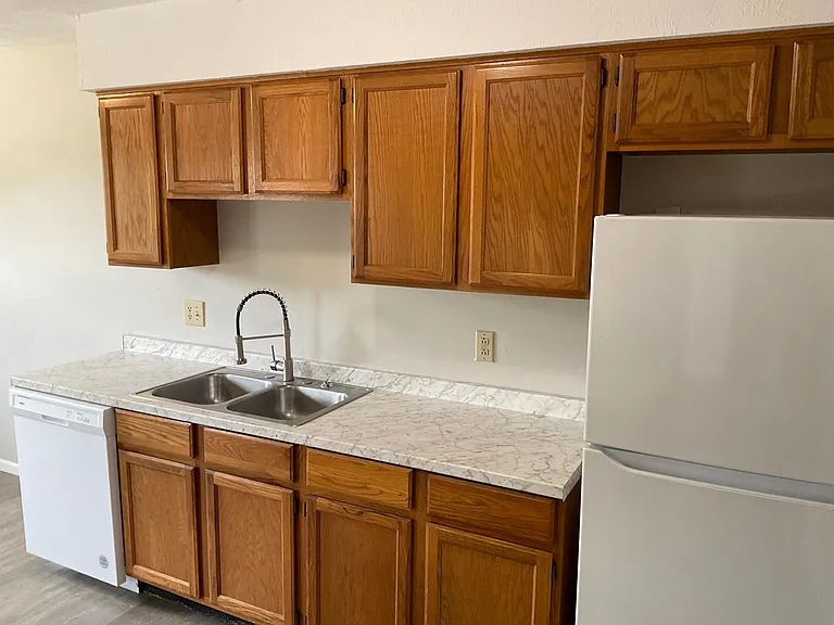 1815 Woodvine St #4 — Photo 6