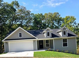 16 Lanark Cir, Bella Vista, AR 72715