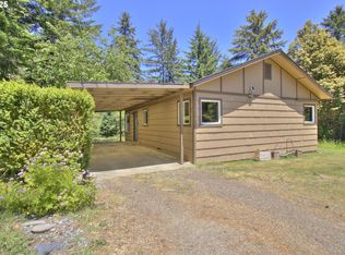 27571 Sitka Ln, Gold Beach, OR 97444