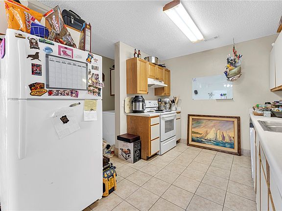 4th image of 1422 & 1424 N Dawn Dr #1422