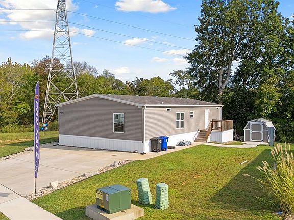 Exterior Image-2-Fleetwood 91 Duck River Estates