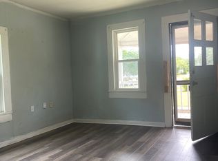 335 N 3rd St #B, Griffin, GA 30223
