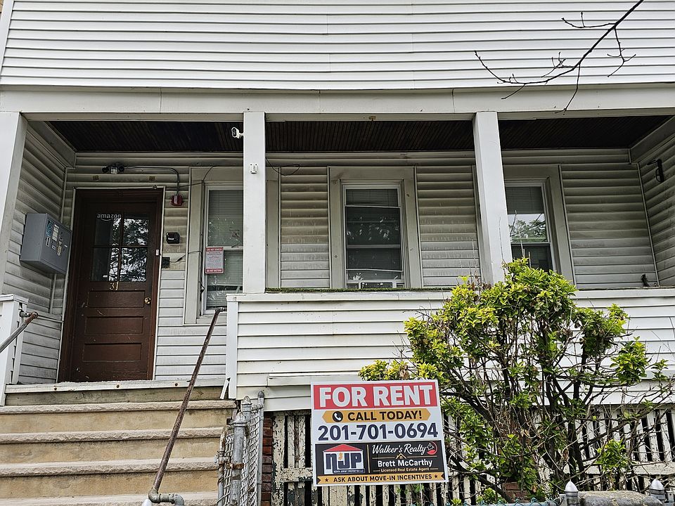1st image of 31 Parker Ave #1R