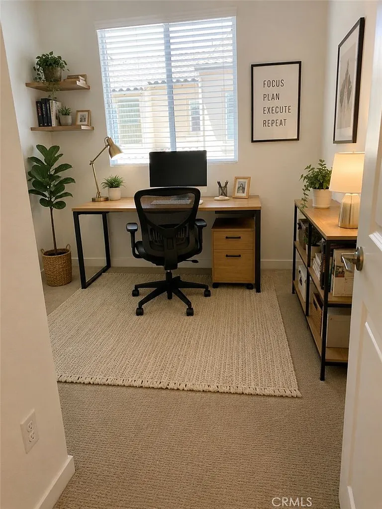 3 bed, 2.5 bath, 1502 sqft, $3,100 — Photo 4