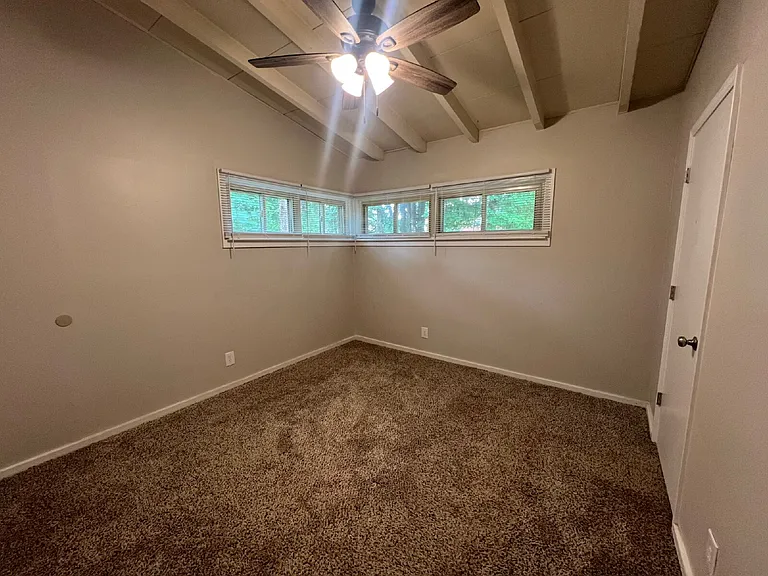 7 Concord Dr — Photo 16