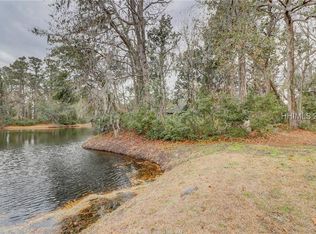 2 Retreat Ln, Hilton Head Island, SC 29928