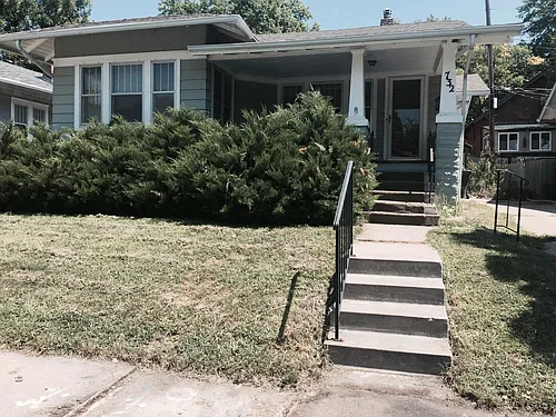 732 Marshall Ave Photo 1