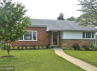 10016 Woodland Dr, Silver Spring, MD 20902