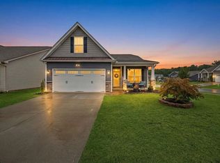 637 Ivywood Pl, Boiling Springs, SC 29316