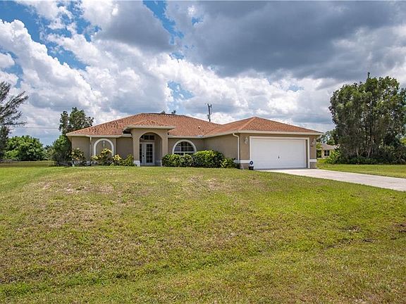 2nd image of 2810 NW 5th Ave