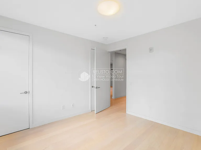 3590 20th St #201 — Photo 15