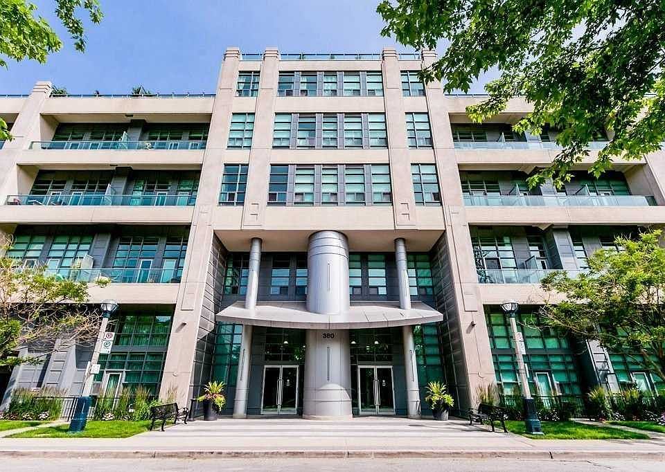 1st image of 380 Macpherson Ave #333