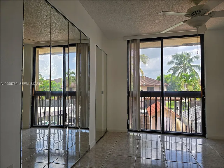 12230 SW 16th Ter #J-102 — Photo 25