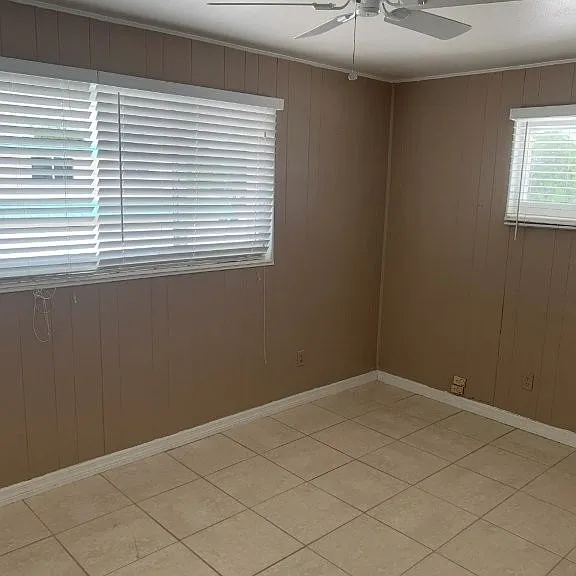 2428 Palm Ridge Rd — Photo 9