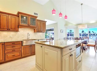 12 Algonquin Ct, Marco Island, FL 34145