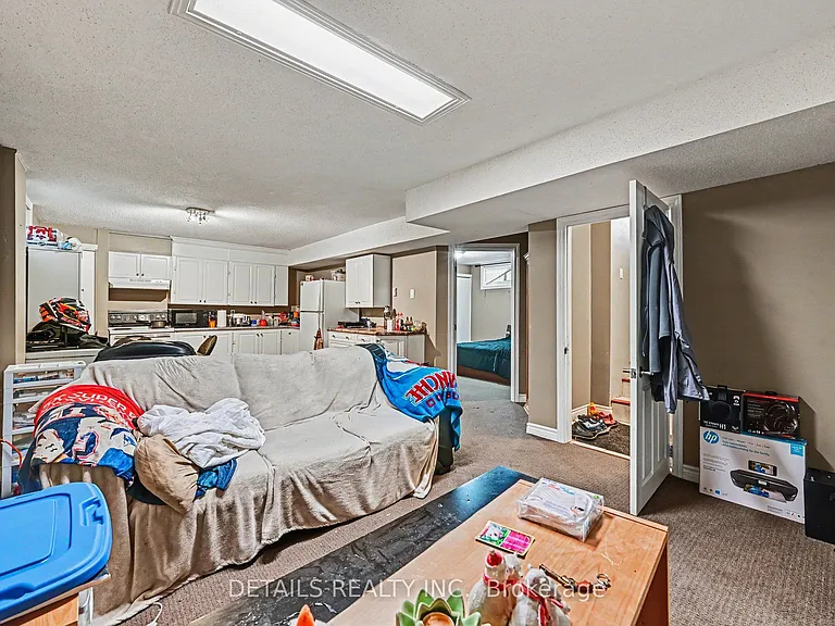 816 Willow Ave #BASEMENT — Photo 4