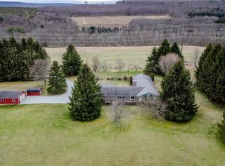11 Municipal Rd E, Lehighton, PA 18235