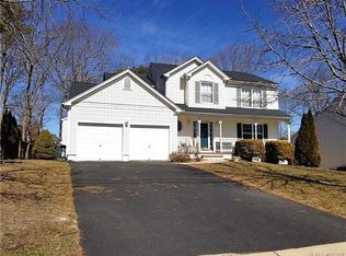 124 Brigantine Rd, Manahawkin, NJ 08050