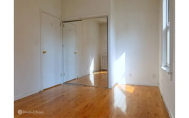 Rented by Douglas Elliman | media 10