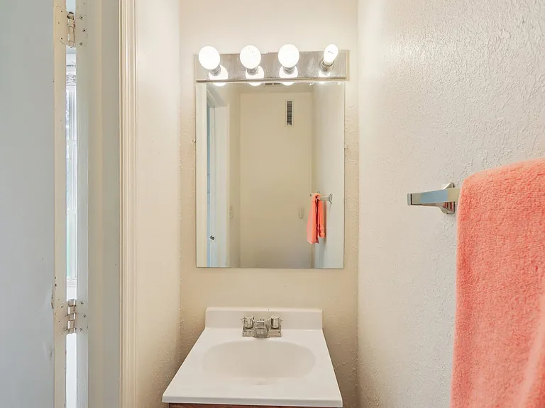 Parkview Townhomes — Photo 25
