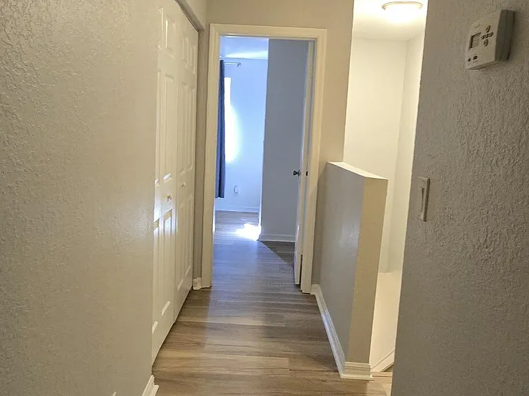 5357 SE Jennings Ln — Photo 8