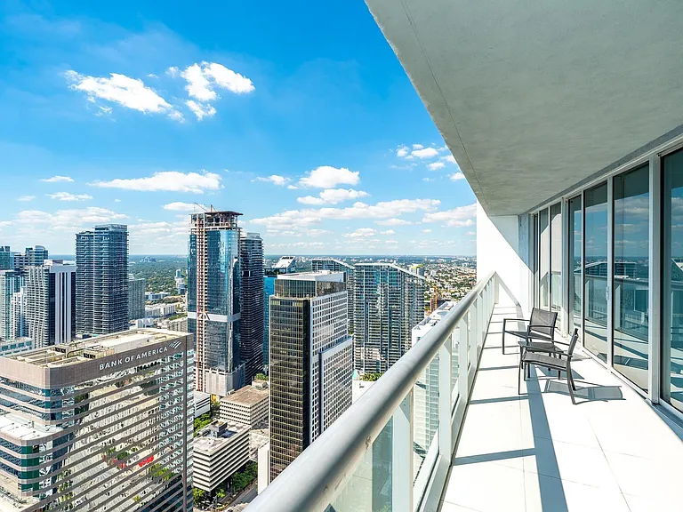 495 Brickell Ave #5605 — Photo 4