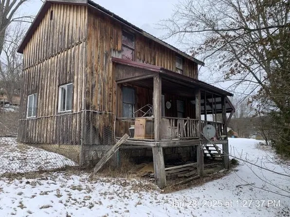 926 Penn St, New Bethlehem, PA 16242