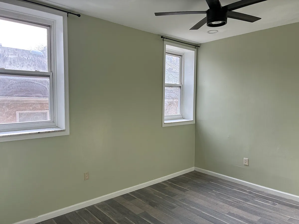 Building Photo - 1206 South St #2R