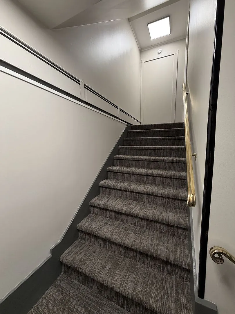 One Bedroom, One Bathroom Apartment — Photo 2